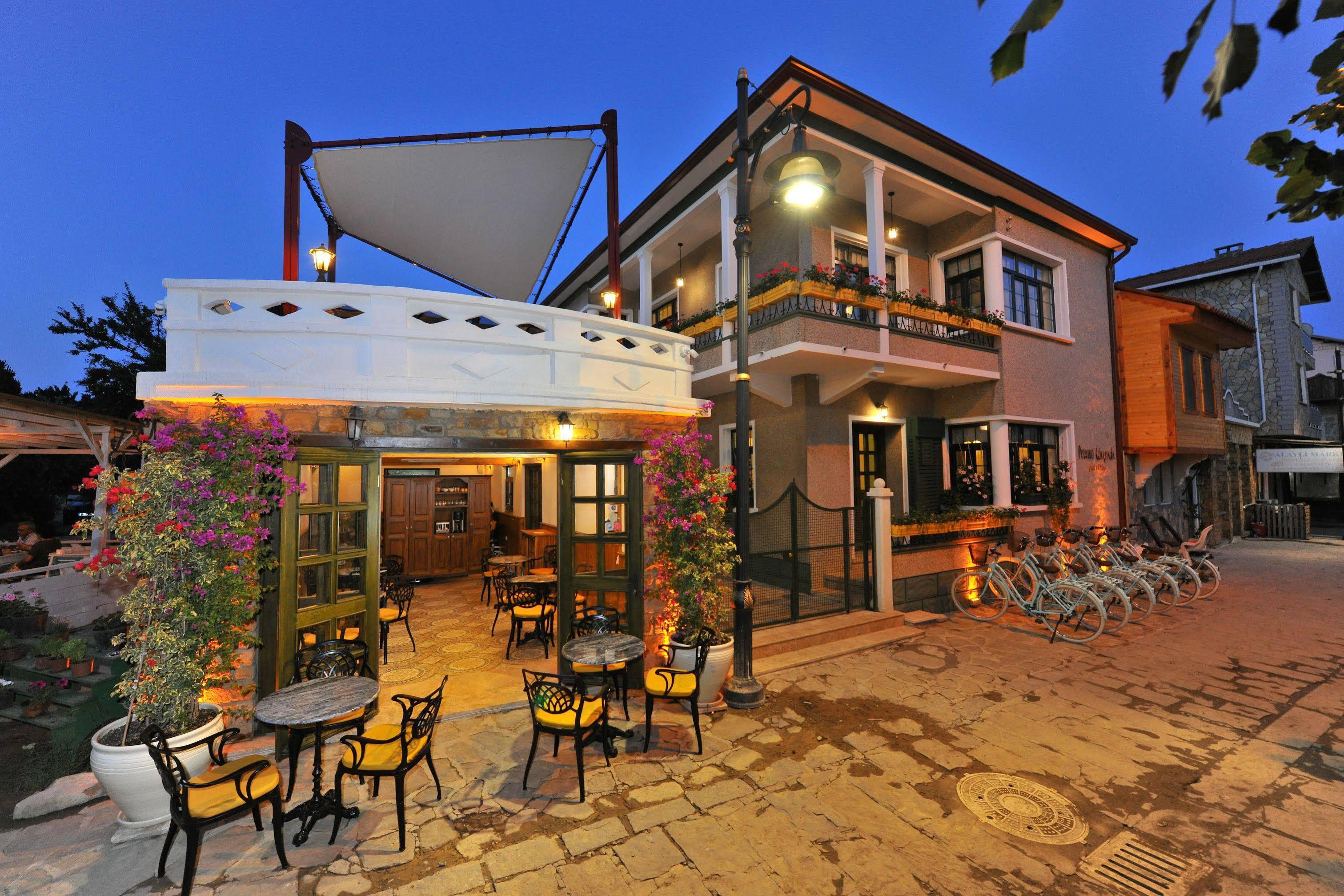 İmroz Petrino Goekceada Hotel&Kitchen المظهر الخارجي الصورة