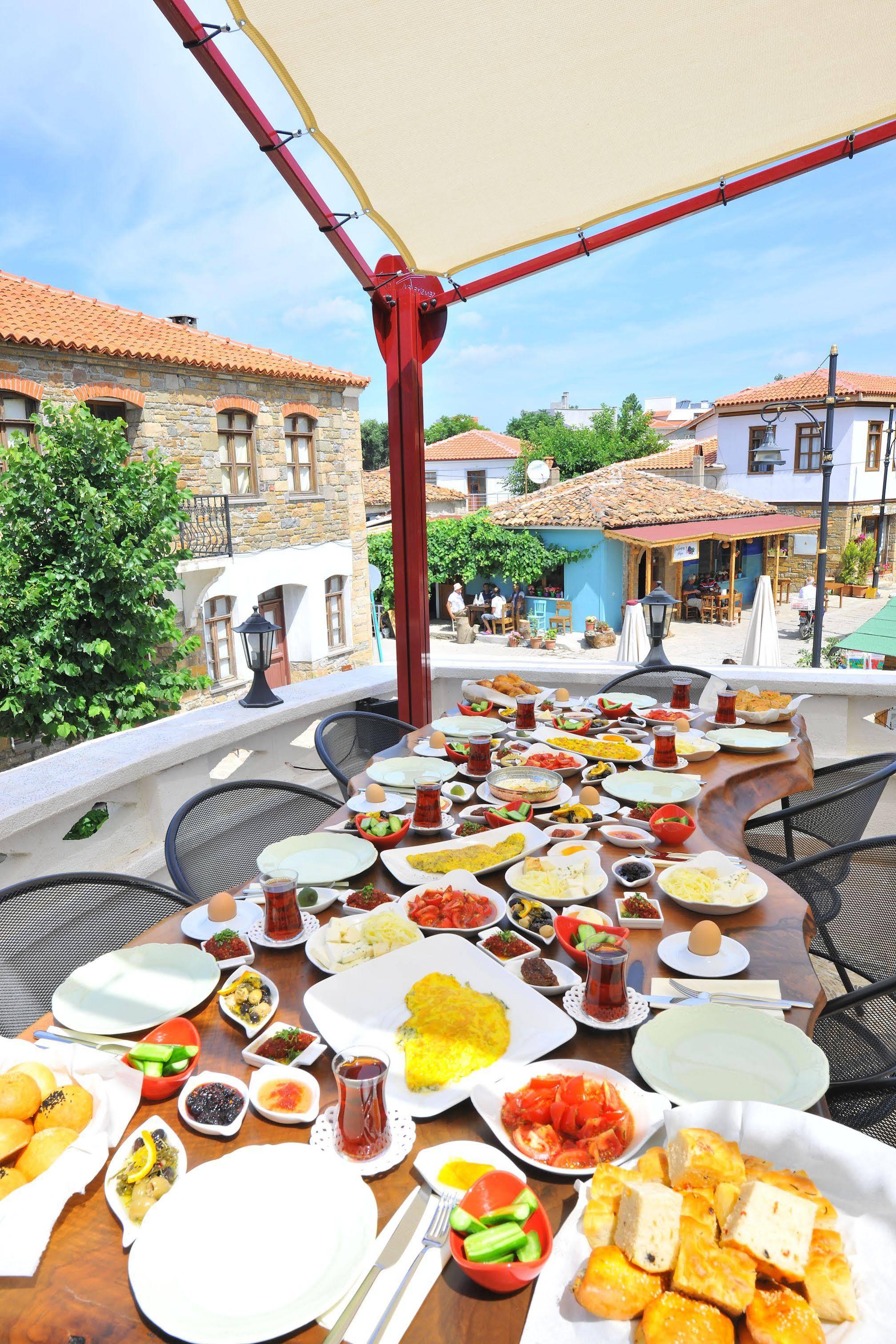 İmroz Petrino Goekceada Hotel&Kitchen المظهر الخارجي الصورة